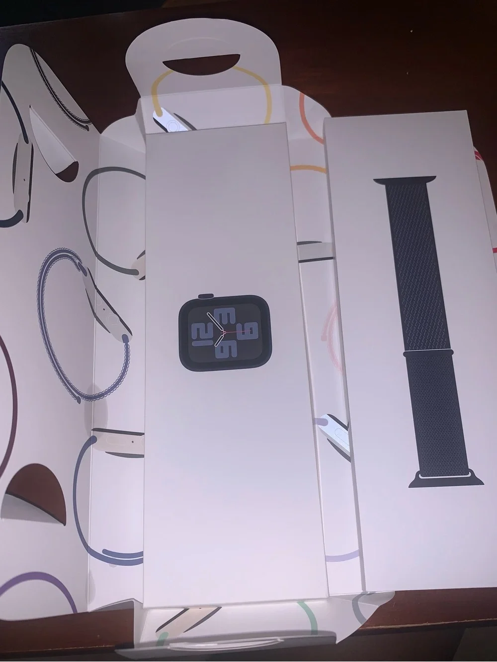 Apple includes watch